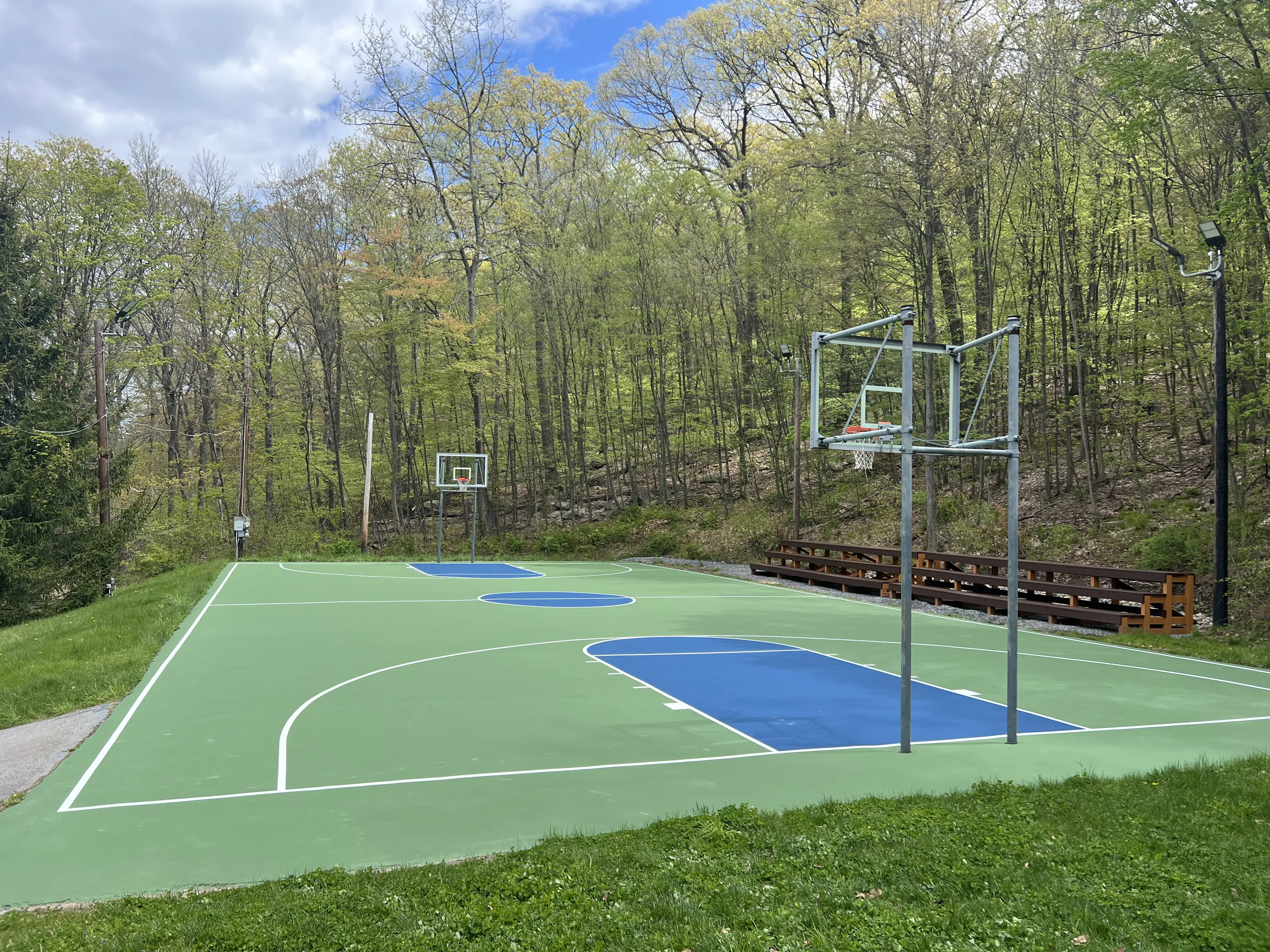 Image of canteen basketball court