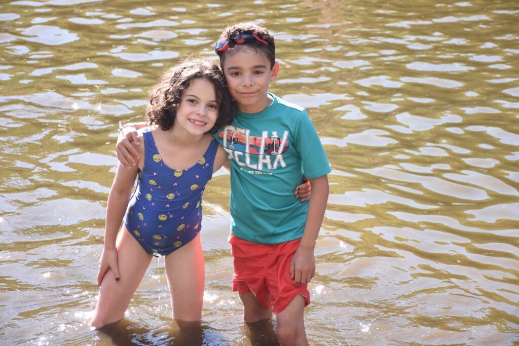 How to Choose the Right Sleepaway Camp for Your Child